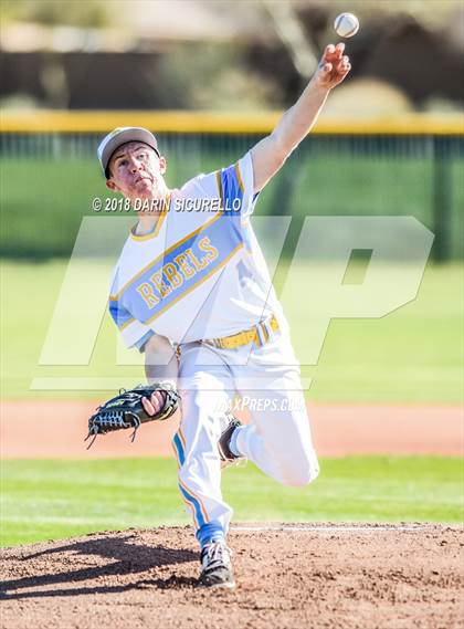 Thumbnail 2 in Quartz Hill @ Fayetteville (Coach Bob Invitational) photogallery.