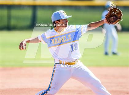 Thumbnail 1 in Quartz Hill @ Fayetteville (Coach Bob Invitational) photogallery.