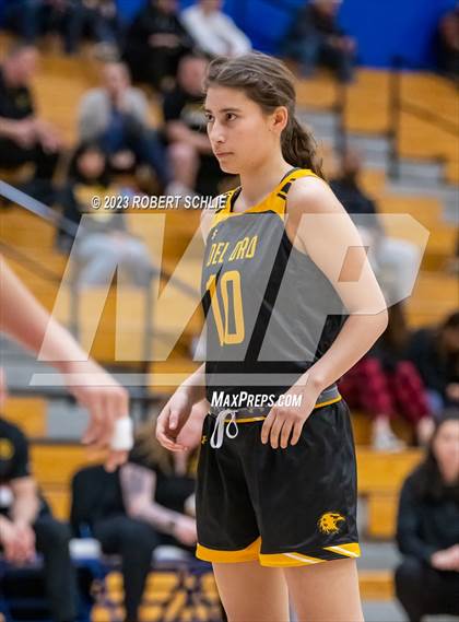 Thumbnail 1 in Del Oro @ Folsom photogallery.