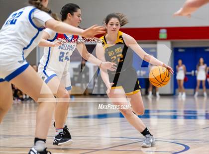 Thumbnail 1 in Del Oro @ Folsom photogallery.