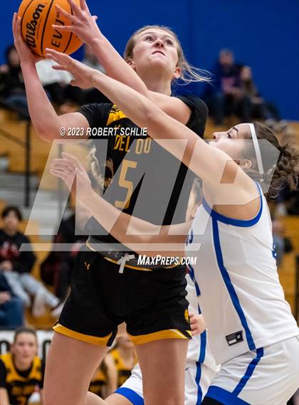 Thumbnail 1 in Del Oro @ Folsom photogallery.