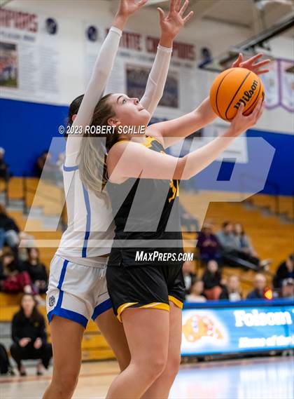 Thumbnail 3 in Del Oro @ Folsom photogallery.