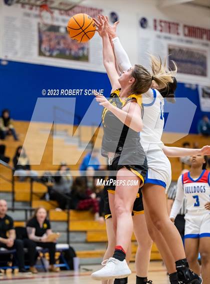 Thumbnail 2 in Del Oro @ Folsom photogallery.
