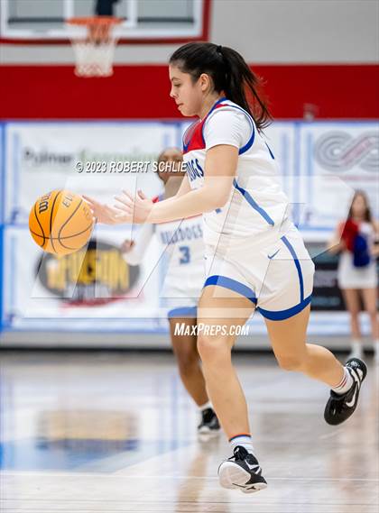 Thumbnail 1 in Del Oro @ Folsom photogallery.
