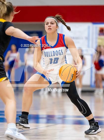 Thumbnail 1 in Del Oro @ Folsom photogallery.