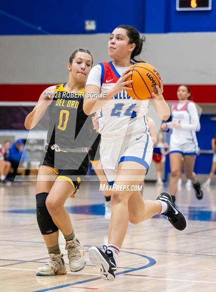 Thumbnail 3 in Del Oro @ Folsom photogallery.