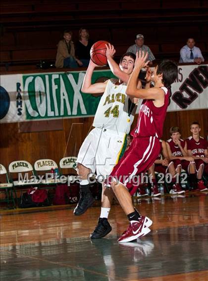 Thumbnail 3 in Placer vs Bear River (Kendall Arnett) photogallery.