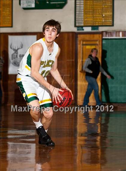 Thumbnail 3 in Placer vs Bear River (Kendall Arnett) photogallery.