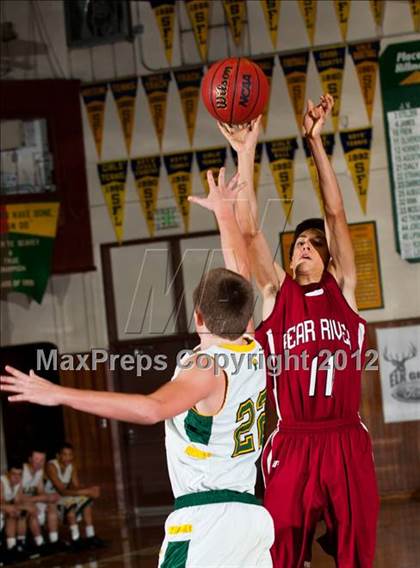 Thumbnail 3 in Placer vs Bear River (Kendall Arnett) photogallery.