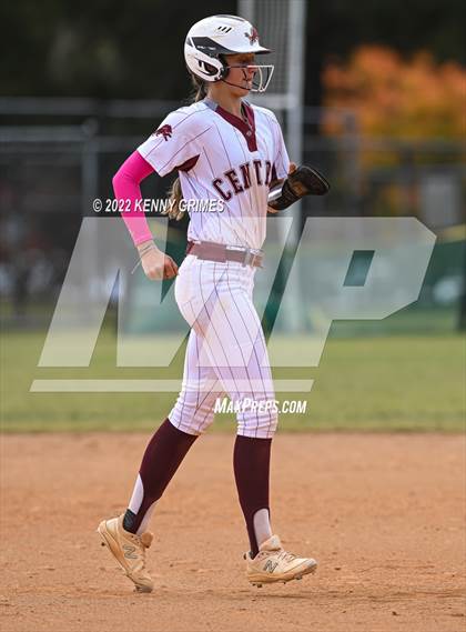 Thumbnail 2 in Central vs. Whitewater (GHSA 4A Semifinal) photogallery.