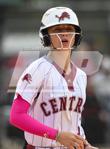 Thumbnail 3 in Central vs. Whitewater (GHSA 4A Semifinal) photogallery.