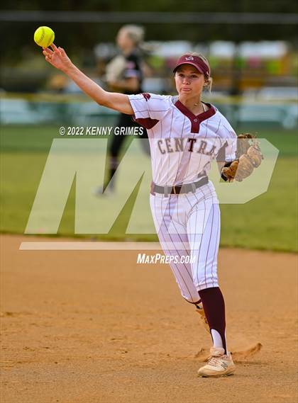 Thumbnail 1 in Central vs. Whitewater (GHSA 4A Semifinal) photogallery.