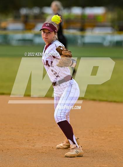Thumbnail 3 in Central vs. Whitewater (GHSA 4A Semifinal) photogallery.