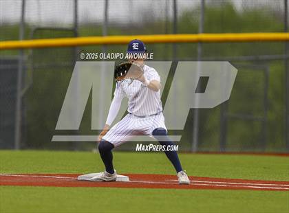 Thumbnail 1 in Wylie East @ Naaman Forest photogallery.