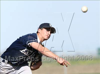 Thumbnail 1 in Esparto vs. Vacaville Christian photogallery.