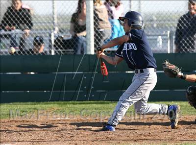 Thumbnail 2 in Esparto vs. Vacaville Christian photogallery.