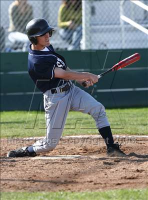 Thumbnail 3 in Esparto vs. Vacaville Christian photogallery.