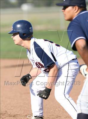 Thumbnail 2 in Esparto vs. Vacaville Christian photogallery.