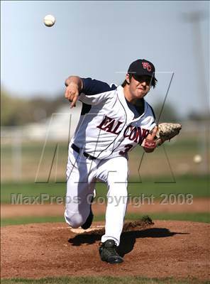 Thumbnail 1 in Esparto vs. Vacaville Christian photogallery.