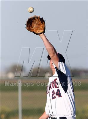 Thumbnail 1 in Esparto vs. Vacaville Christian photogallery.