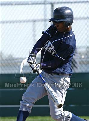 Thumbnail 2 in Esparto vs. Vacaville Christian photogallery.