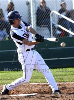 Thumbnail 1 in Esparto vs. Vacaville Christian photogallery.