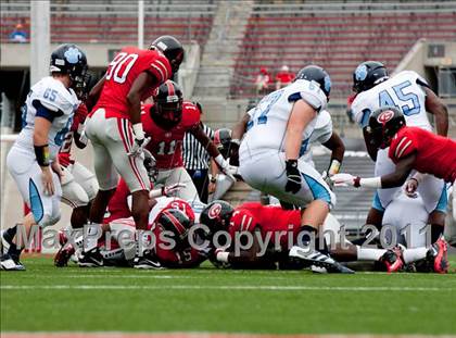 Thumbnail 1 in Camden County vs. Glenville (Kirk Herbstreit National Kickoff Classic) photogallery.