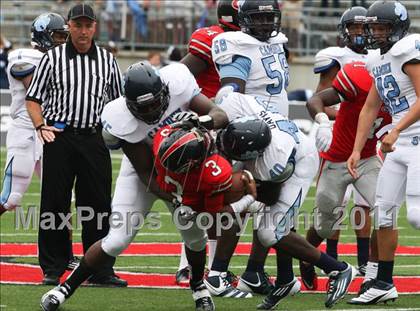Thumbnail 3 in Camden County vs. Glenville (Kirk Herbstreit National Kickoff Classic) photogallery.