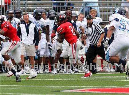 Thumbnail 3 in Camden County vs. Glenville (Kirk Herbstreit National Kickoff Classic) photogallery.