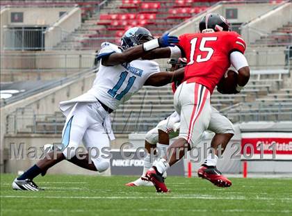 Thumbnail 3 in Camden County vs. Glenville (Kirk Herbstreit National Kickoff Classic) photogallery.