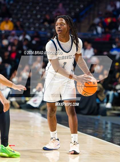 Thumbnail 1 in Salisbury vs Reidsville (NCHSAA 2A Regional Final) photogallery.
