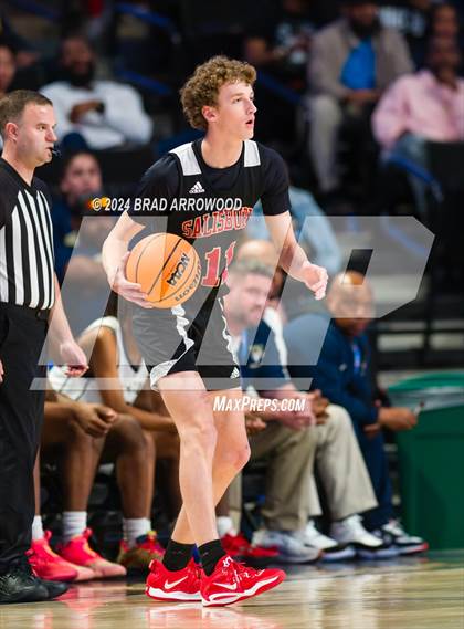 Thumbnail 3 in Salisbury vs Reidsville (NCHSAA 2A Regional Final) photogallery.