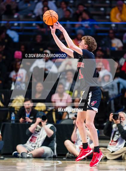Thumbnail 3 in Salisbury vs Reidsville (NCHSAA 2A Regional Final) photogallery.