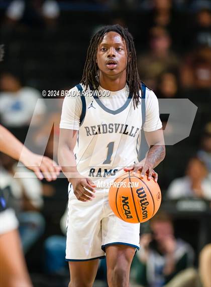 Thumbnail 3 in Salisbury vs Reidsville (NCHSAA 2A Regional Final) photogallery.