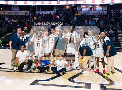 Thumbnail 2 in Salisbury vs Reidsville (NCHSAA 2A Regional Final) photogallery.