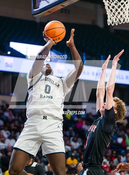 Thumbnail 3 in Salisbury vs Reidsville (NCHSAA 2A Regional Final) photogallery.