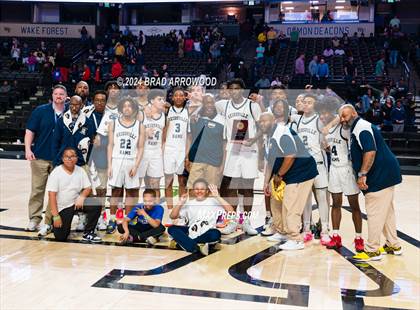 Thumbnail 1 in Salisbury vs Reidsville (NCHSAA 2A Regional Final) photogallery.