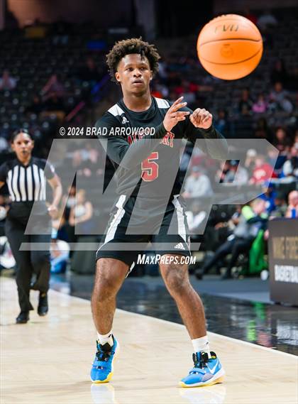 Thumbnail 3 in Salisbury vs Reidsville (NCHSAA 2A Regional Final) photogallery.