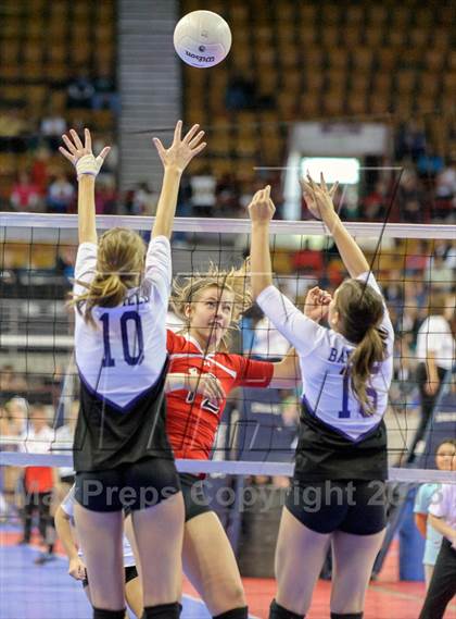 Thumbnail 3 in Eaton vs. Bayfield (CHSAA 3A Pool I) photogallery.