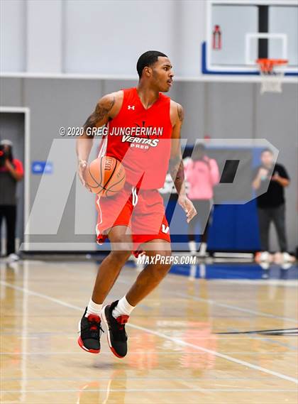 Thumbnail 1 in Dream City Christian vs. Veritas Prep of CA (Crush in the Valley) photogallery.
