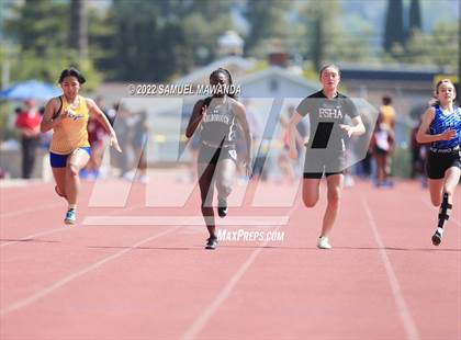Thumbnail 3 in Mission League Finals photogallery.