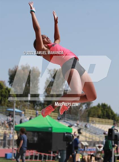 Thumbnail 1 in Mission League Finals photogallery.