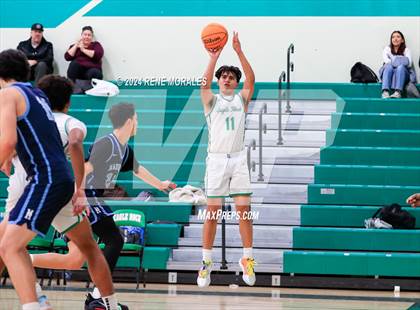 Thumbnail 2 in Marshall vs Eagle Rock photogallery.