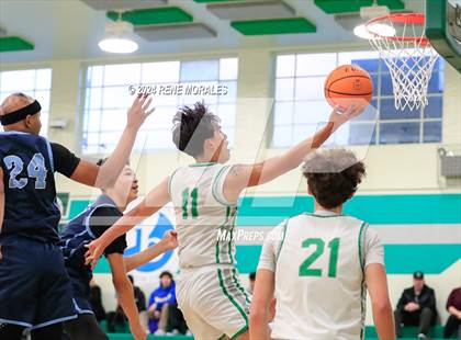 Thumbnail 1 in Marshall vs Eagle Rock photogallery.