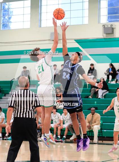 Thumbnail 1 in Marshall vs Eagle Rock photogallery.