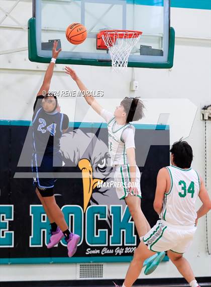 Thumbnail 2 in Marshall vs Eagle Rock photogallery.