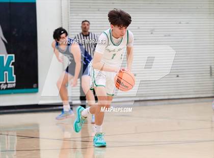 Thumbnail 2 in Marshall vs Eagle Rock photogallery.