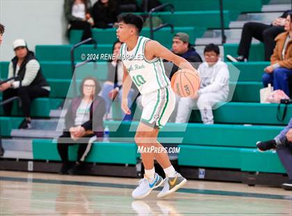 Thumbnail 2 in Marshall vs Eagle Rock photogallery.