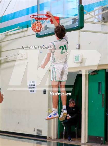 Thumbnail 3 in Marshall vs Eagle Rock photogallery.