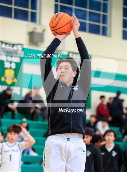 Thumbnail 1 in Marshall vs Eagle Rock photogallery.